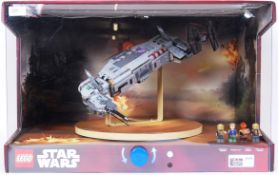 LEGO SHOP DISPLAY: An original Lego shop display cabinet,