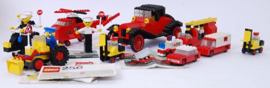 1970'S LEGO: A good collection of assorted vintage 1970's Lego sets - all made up - to include 390