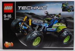 TECHNICS: An original Lego Technics set 42037 ' Formula Off Roader '. As new, sealed.