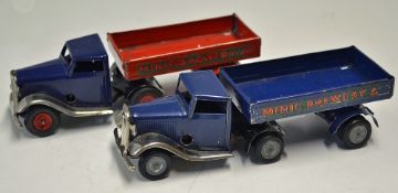 Tri-ang Minic Clockwork Brewery Open Backed Wagons a red and blue example (2)