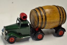 Tri-ang Minic Clockwork Brewery Wagon Barrel Truck unboxed, good clean example