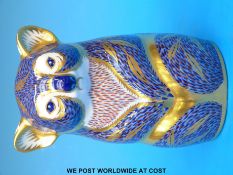 Royal Crown Derby paperweight in the form of a koala bear with gold stopper