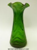 Kralkik iridescent glass vase with waving ribbed decoration and waved rim (20.