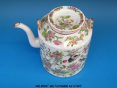 A 19thC Chinese famille rose teapot of cylindrical form decorated with birds and butterflies (16cm