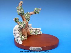 Preview edition of a Goebel Hummel figure base 