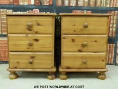 Pair of pine bedside chests of drawers (W45cm D38cm H59cm)