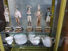 Five Naples / Capodimonte Napoleonic figures,