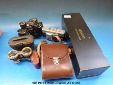 A Voigtlander Vitessa camera, Opticron spotting scope,