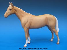 Beswick Palomino thoroughbred stallion