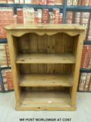 A small pine bookshelf (W61cm D30cm H83cm)