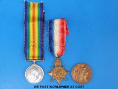 Two WWI medals awarded to 15273 Pte W J Palmer Gloucestershire Regiment,