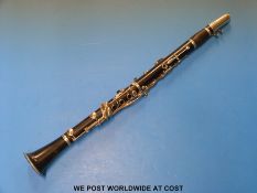 Corton 14/60 clarinet in case