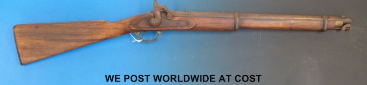 An Enfield style single barrelled, muzzle loading,