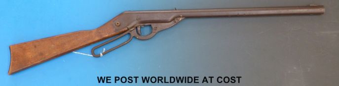 Unnamed Diana .177 air rifle with Winchester style underlever.