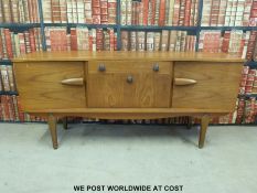 A retro teak sideboard (W167 x D43 x H76cm)