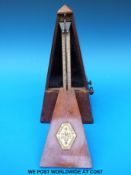 A French 'Paquet' metronome