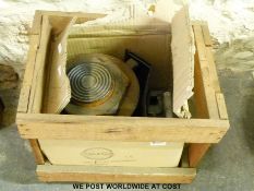 One hundred ton bottle jack believed to be unused