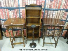 Two oak side tables,