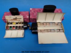 A boxed vintage Winsor & Newton artist's water bottle box 36 together with a 42 example
