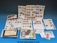 A large quantity of mainly New Zealand stamp booklets and a quantity of stamp club booklets