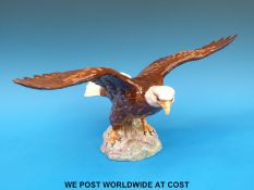 A Beswick Bald Eagle (15cm tall)