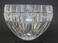 Waterford Crystal Marquis pattern cut glass fruit bowl with ribbed decoration, 25cm in diameter,