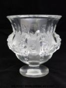 Lalique Dampierre pedestal glass vase in the form of eight robins amongst foliage (12cm x 11cm)