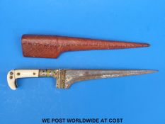 An Indian Pesh Kabz dagger in scabbard (overall length approximately 31cm)