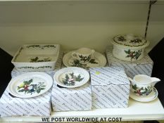 A Portmeirion Holly and Ivy part dinner service including baking dish,