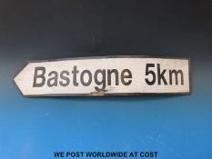 Vintage French wooden road sign 'Bastogne 5km' (length 76cm)