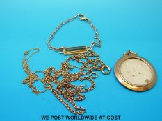 A collection of yellow metal to include a bracelet set with an aquamarine,