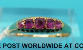 A Victorian/Edwardian ring set with five rubies (size I)