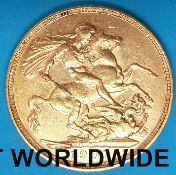 A 1901 gold full sovereign in case