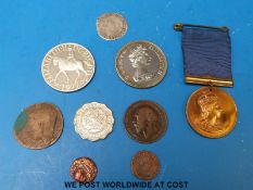 Two cased silver Royal Commemorative crowns, together with an Elizabeth 1st 1580 hammered sixpence,