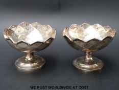 A pair of George V hallmarked silver bon bon dishes, Birmingham 1929, diameter 9cm,