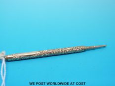 A yellow metal W S Hicks,