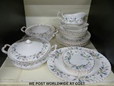 A quantity of Royal Albert dinner ware in Brigadoon pattern
