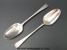 A pair of Georgian bottom hallmarked silver table spoons Ldn 1767 maker Thomas Dene length 22g