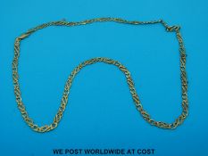 A 9ct gold necklace (9.