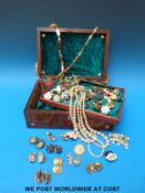 A beaded agate necklace, silver thistle item, earrings and a blue gemstone,