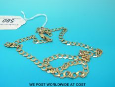 A 9ct gold curb link necklace (15.