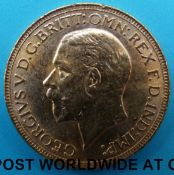 A deluxe cased trio of 1932 gold full sovereigns of George V,