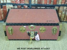 A vintage bound 'overpond' trunk/case (H29 x W76 x 42cm)