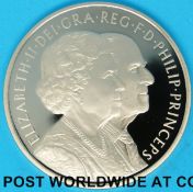 A cased 2007 Diamond Wedding gold proof crown in presentation case with certificate / booklet no