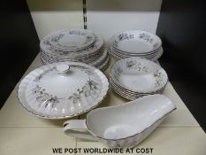A quantity of Aynsley dinnerware in bramble design, comprising six large plates, six small plates,