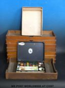 A Reeves artist's paint palette,