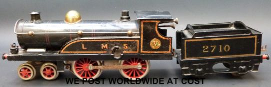 Hornby 0 gauge 4-4-0 clockwork locomotive and tender LMS 2710