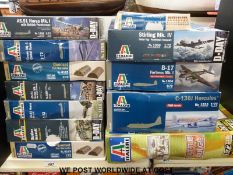 Twelve Italeri 1:72 scale model kits,