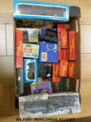 A collection of Tri-ang, Airfix and Hornby Dublo 00 gauge locomotives, carriages,