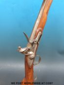 Flintlock hammer action blunderbuss with brass trigger guard and mounts,